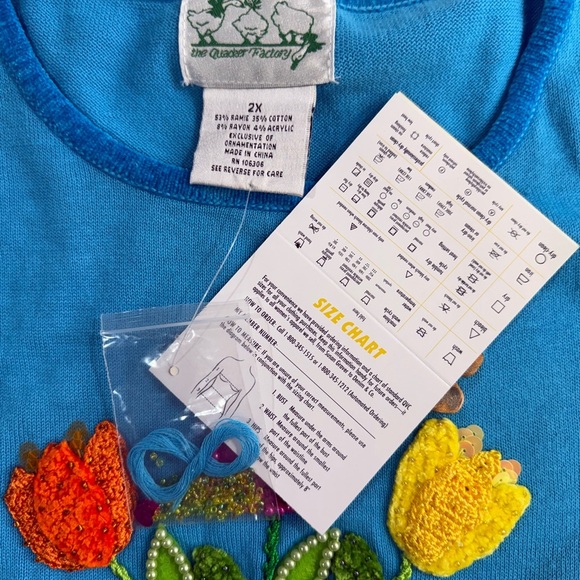 NWT has The Quacker Factory Blue Tulip T-Shirt with Floral Embroidery sz 2X - Picture 5 of 7